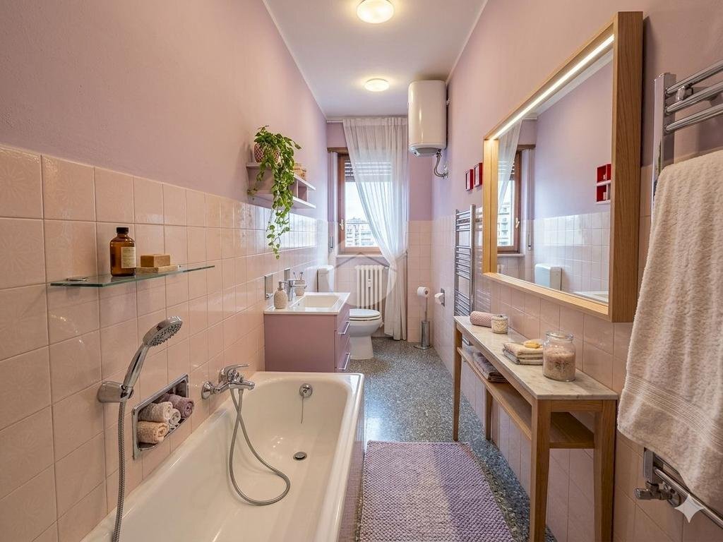 Four-room apartment Piazza Vittorio Emanuele II, San Benigno Canavese - photo 3