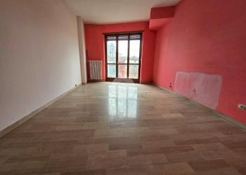 Quadrilocale Piazza Vittorio Emanuele II, San Benigno Canavese - foto 6