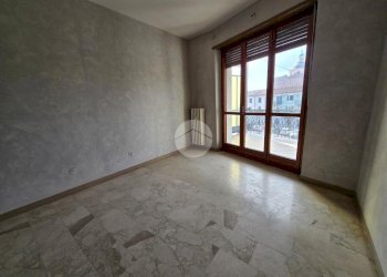 Quadrilocale Piazza Vittorio Emanuele II, San Benigno Canavese - foto 7