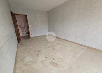 Quadrilocale Piazza Vittorio Emanuele II, San Benigno Canavese - foto 13