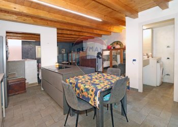 Bilocale Frazione La Piana, 1 
 Oggiono, Oggiono - foto 15