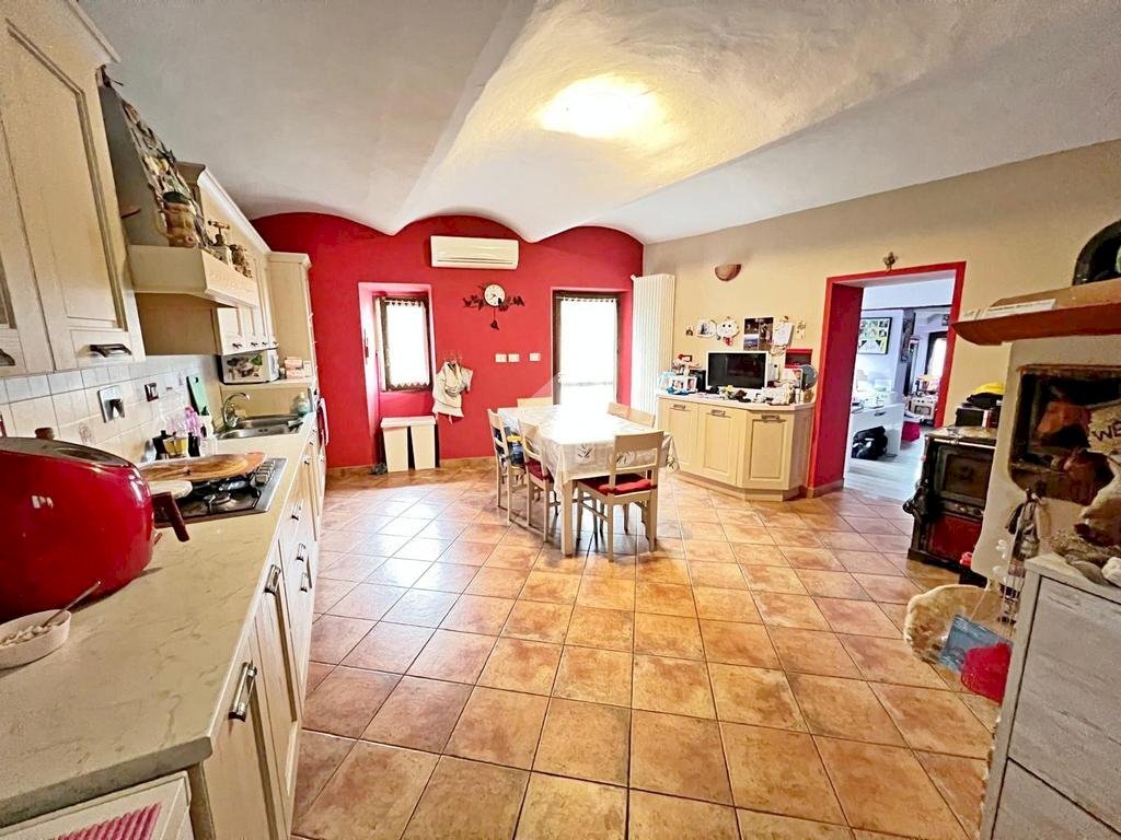 Semi-detached house Borgata Fandaglia, Barbania - photo 1