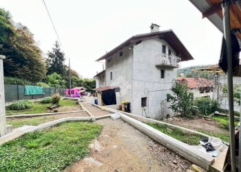 Semi-detached house Borgata Fandaglia, Barbania - photo 1