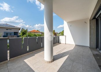 Trilocale Viale C. Battisti, Correggio - foto 17