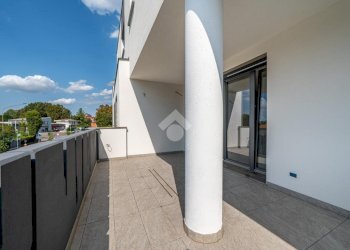 Trilocale Viale C. Battisti, Correggio - foto 18