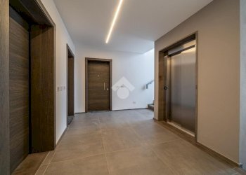 Trilocale Viale C. Battisti, Correggio - foto 38