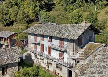 Independent house piazza Fontana, 5, Rorà - photo 1