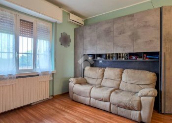 Two-room apartment Via Filippo Corridoni, Bollate - photo 1