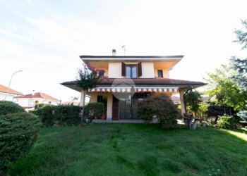Terraced Villa Via Don G. Colombo, Rosate - photo 1