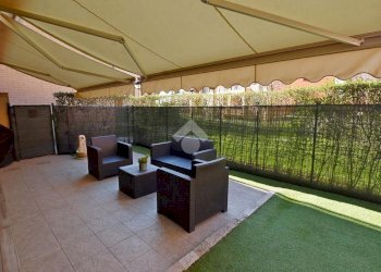 Three-room apartment Via Aldo Moro, Vignate - photo 6
