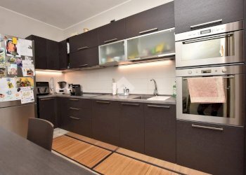 Three-room apartment Via Aldo Moro, Vignate - photo 10
