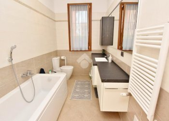 Three-room apartment Via Aldo Moro, Vignate - photo 17