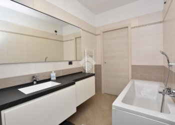 Three-room apartment Via Aldo Moro, Vignate - photo 19