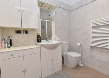 Three-room apartment Via Aldo Moro, Vignate - photo 25