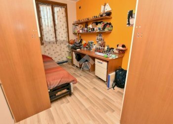 Three-room apartment Via Aldo Moro, Vignate - photo 28