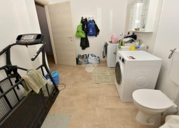 Three-room apartment Via Aldo Moro, Vignate - photo 32