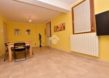 Three-room apartment Via Aldo Moro, Vignate - photo 33