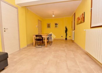 Three-room apartment Via Aldo Moro, Vignate - photo 35