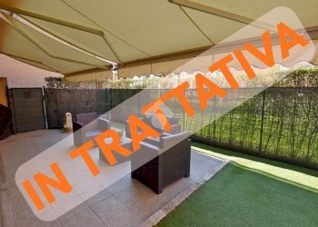 Three-room apartment Via Aldo Moro, Vignate - photo 1