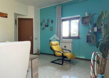 Portion of a house Via Don Primo Mazzolari, Parabiago - photo 12