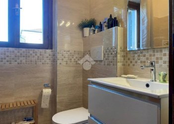 Portion of a house Via Don Primo Mazzolari, Parabiago - photo 17