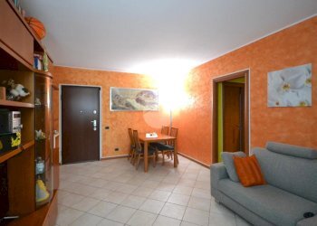 Three-room apartment Via Gagarin, Sedriano - photo 4