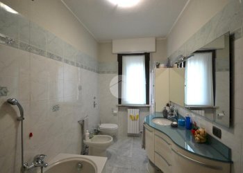 Three-room apartment Via Gagarin, Sedriano - photo 19