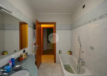 Three-room apartment Via Gagarin, Sedriano - photo 20