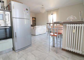 Three-room apartment Via Dei Cornaggia, Rho - photo 13
