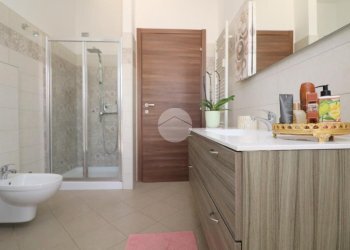 Three-room apartment Via Dei Cornaggia, Rho - photo 15