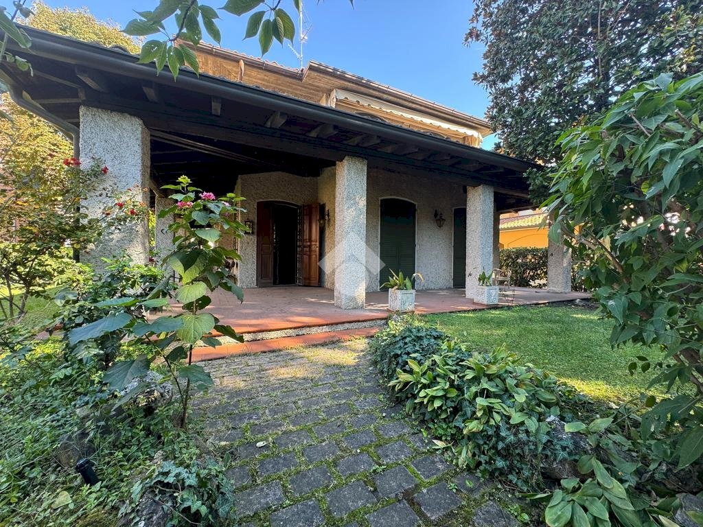 Villa Via Emilia Est, Rubiera - photo 1