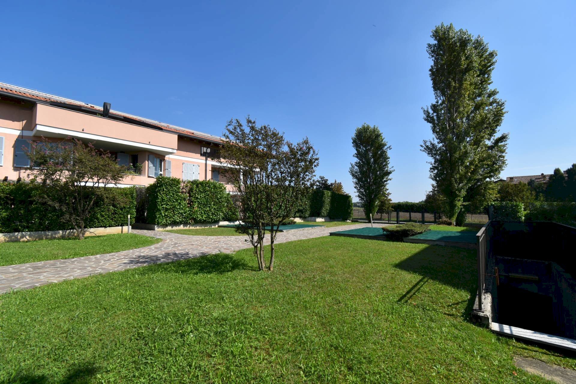 Foto 2 - Trilocale martiri delle foibe
 
22, Lesmo - foto 2