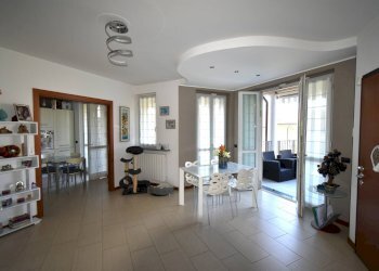 Foto 5 - Trilocale martiri delle foibe
 
22, Lesmo - foto 5