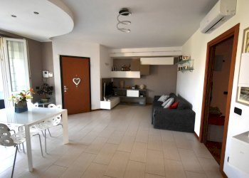 Foto 7 - Trilocale martiri delle foibe
 
22, Lesmo - foto 7