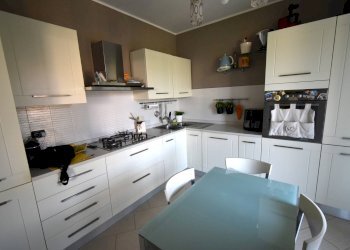 Foto 19 - Trilocale martiri delle foibe
 
22, Lesmo - foto 19