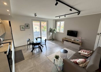 Foto 1 - Casa indipendente Piazza Emilio Sereni
 
snc, Fermo - foto 1