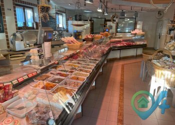 Foto 4 - Attività Commerciale via Carcereri
29, Bosco Chiesanuova - foto 4