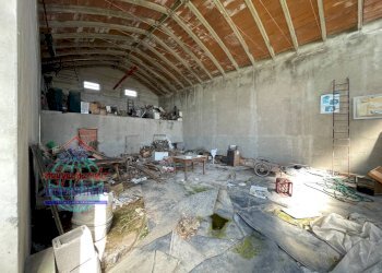 Foto 15 - Villa Via Paratore
 
2, Cento - foto 15