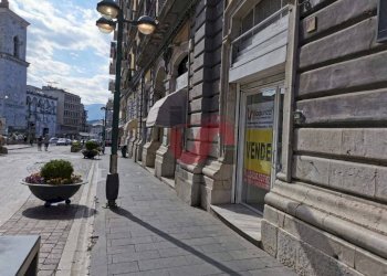 Foto 2 - Shop Corso Garibaldi
 
180, Benevento - photo 2