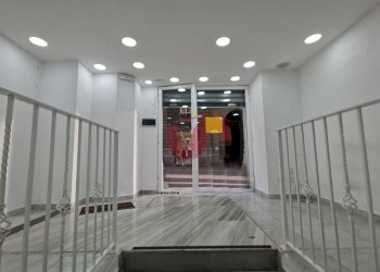 Foto 18 - Shop Corso Garibaldi
 
180, Benevento - photo 18