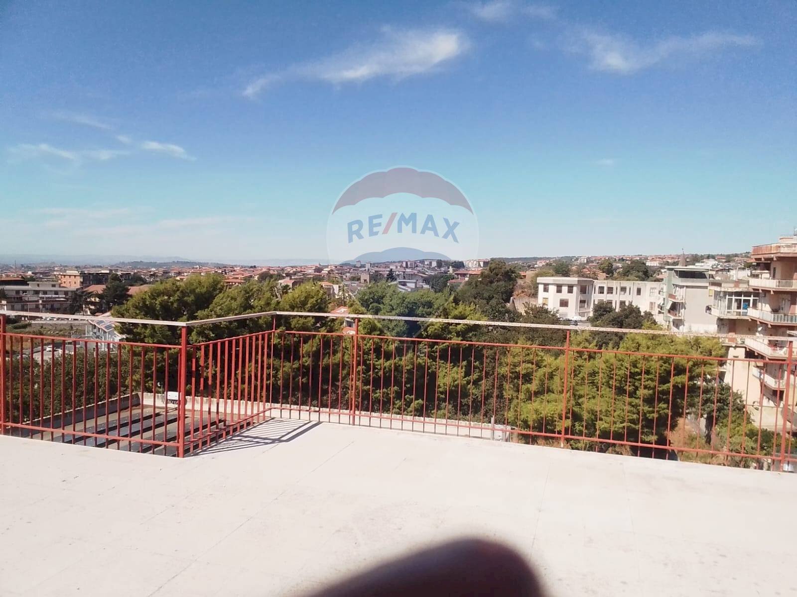 Terrazza - Attico Via G STRANO
 
7, Gravina di Catania - foto 3