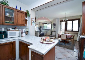 Cucina - Villa via Dei Ciclopi
 
106, Aci Catena - foto 8