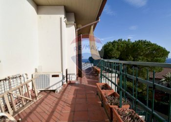 Balcone - Villa via Dei Ciclopi
 
106, Aci Catena - foto 21