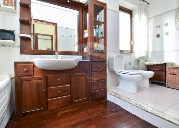 Bagno - Villa via Dei Ciclopi
 
106, Aci Catena - foto 24