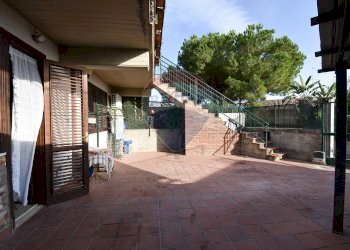 Terrazza - Villa via Dei Ciclopi
 
106, Aci Catena - foto 31