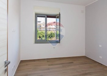 Stanza vuota - Quadrilocale Via Eugenio Barsanti
 
35, Catania - foto 3