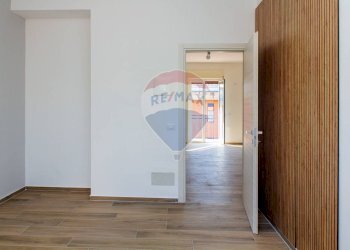 Stanza vuota - Quadrilocale Via Eugenio Barsanti
 
35, Catania - foto 5