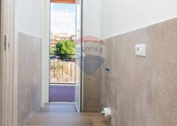 Stanza vuota - Quadrilocale Via Eugenio Barsanti
 
35, Catania - foto 19