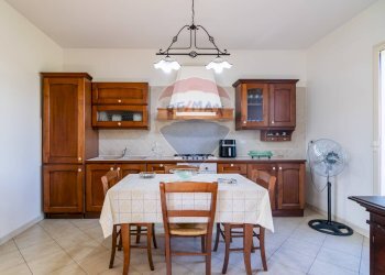 Cucina - Trilocale Viale Papa Giovanni XXIII
 
54, Camporotondo Etneo - foto 21