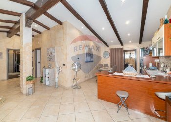 Cucina - Quadrilocale VIA SALVATORE GIUFFRIDA
 
15, Mascalucia - foto 7